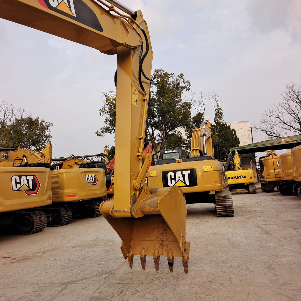 CATERPILLAR 320D CAT 320 D2 L 320GC - Máy xúc bánh xích: hình 4 CATERPILLAR 320D CAT 320 D2 L 320GC - Máy xúc bánh xích: hình 4