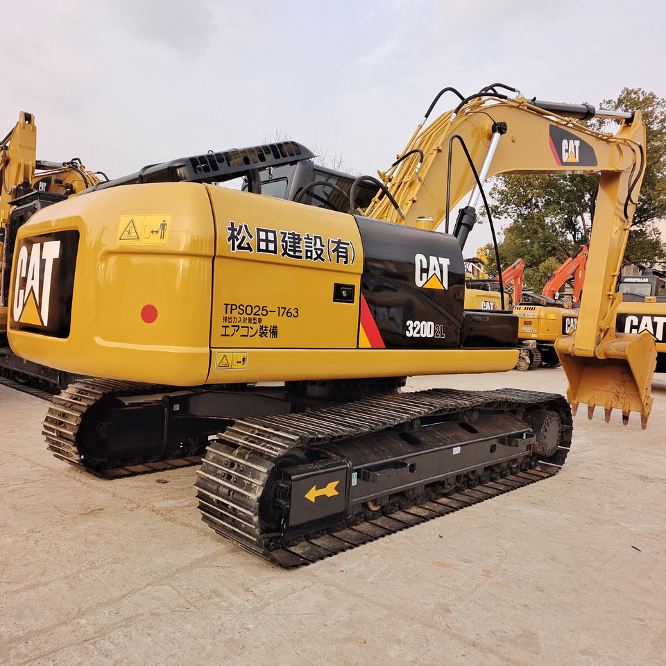 CATERPILLAR 320D CAT 320 D2 L 320GC - Máy xúc bánh xích: hình 3 CATERPILLAR 320D CAT 320 D2 L 320GC - Máy xúc bánh xích: hình 3