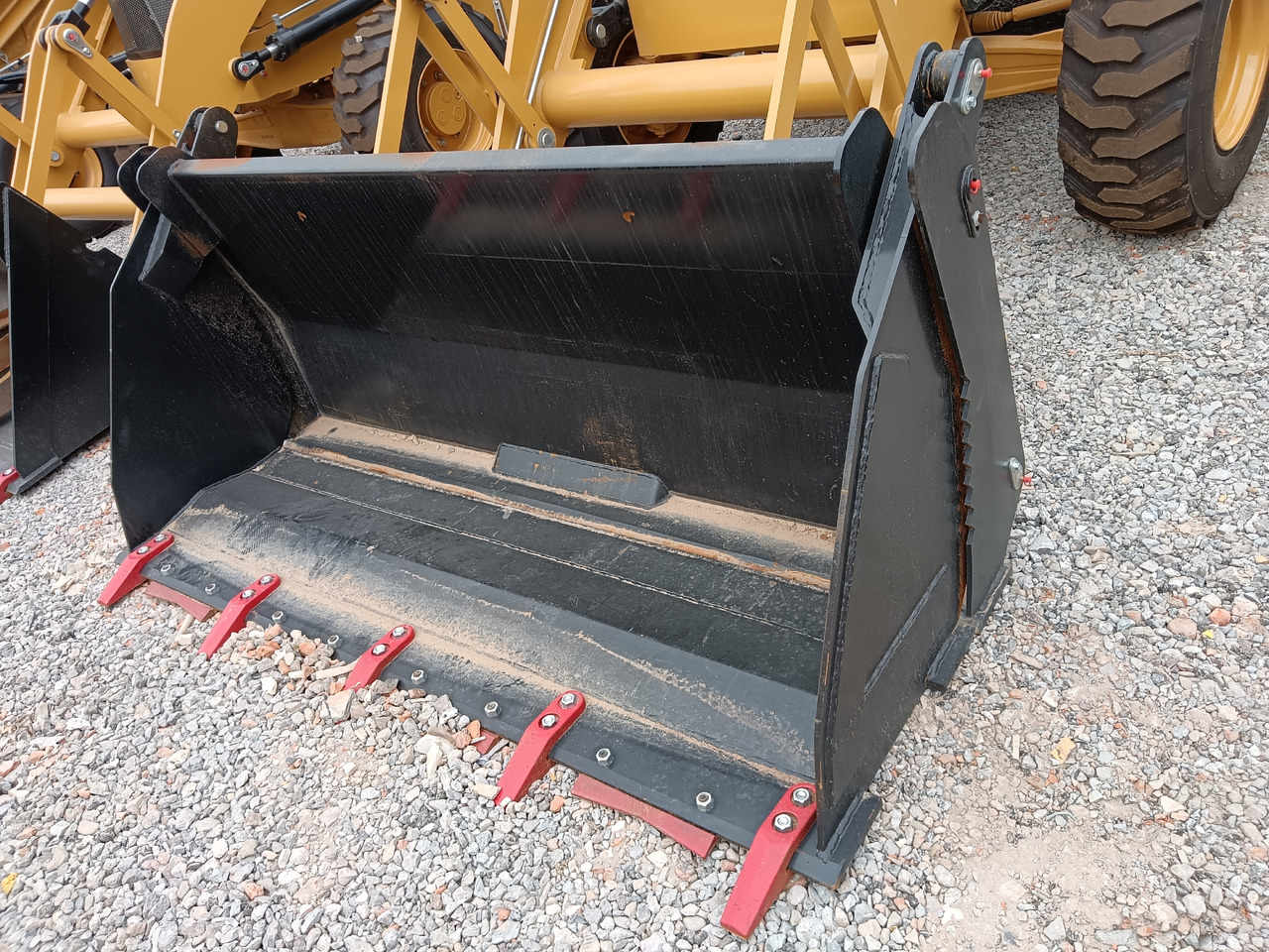 CATERPILLAR 420FⅡ CAT - Máy xúc trước múc sau: hình 2 CATERPILLAR 420FⅡ CAT - Máy xúc trước múc sau: hình 2