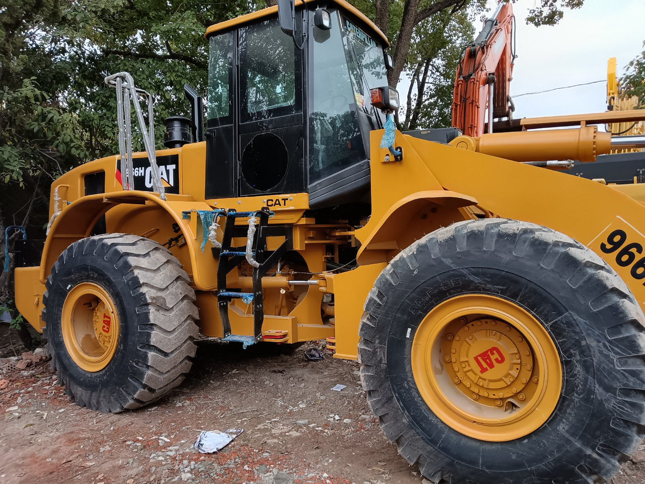 CATERPILLAR 966H CAT - Máy xúc lật bánh lốp: hình 3 CATERPILLAR 966H CAT - Máy xúc lật bánh lốp: hình 3
