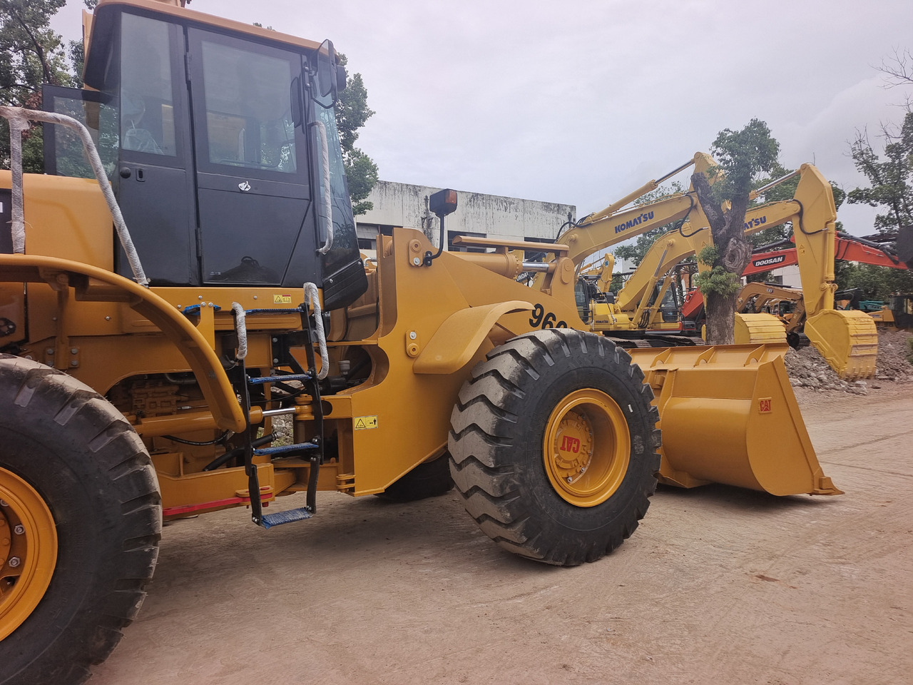 CATERPILLAR 966H CAT - Máy xúc lật bánh lốp: hình 5 CATERPILLAR 966H CAT - Máy xúc lật bánh lốp: hình 5