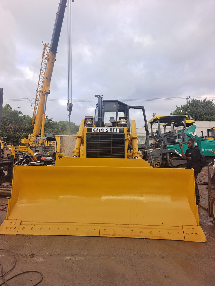 Máy ủi CATERPILLAR D7G CAT D 7 G D6G D5K D6R: hình 9 Máy ủi CATERPILLAR D7G CAT D 7 G D6G D5K D6R: hình 9