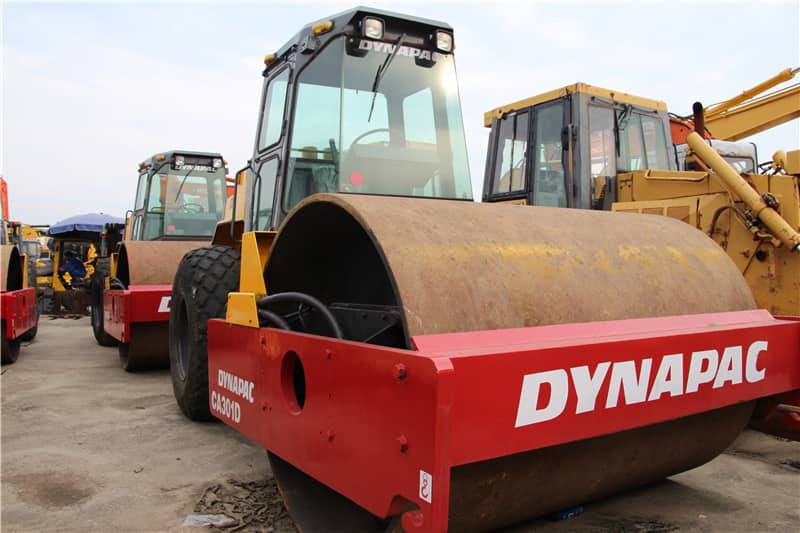 Máy lăn đường DYNAPAC CA 301 D: hình 1