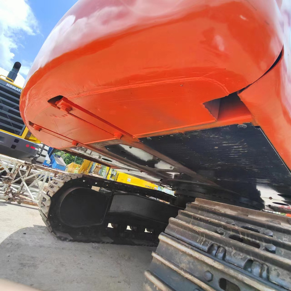 HITACHI ZX200 - 3 - Máy xúc bánh xích: hình 3 HITACHI ZX200 - 3 - Máy xúc bánh xích: hình 3