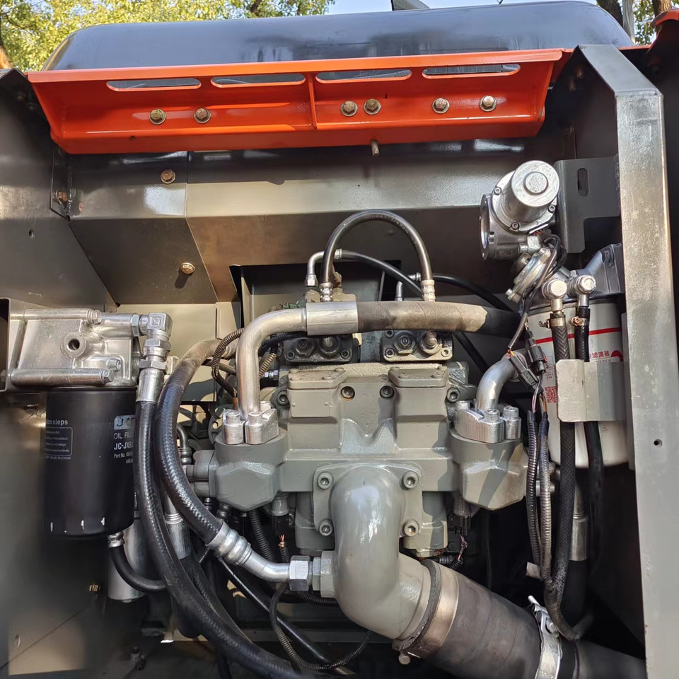 HITACHI ZX200 Hitachi ZAXIS 200 - Máy xúc bánh xích: hình 5 HITACHI ZX200 Hitachi ZAXIS 200 - Máy xúc bánh xích: hình 5