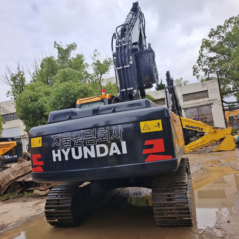 HYUNDAI 220LC-9S 220LC - 9T - Máy xúc bánh xích: hình 3 HYUNDAI 220LC-9S 220LC - 9T - Máy xúc bánh xích: hình 3