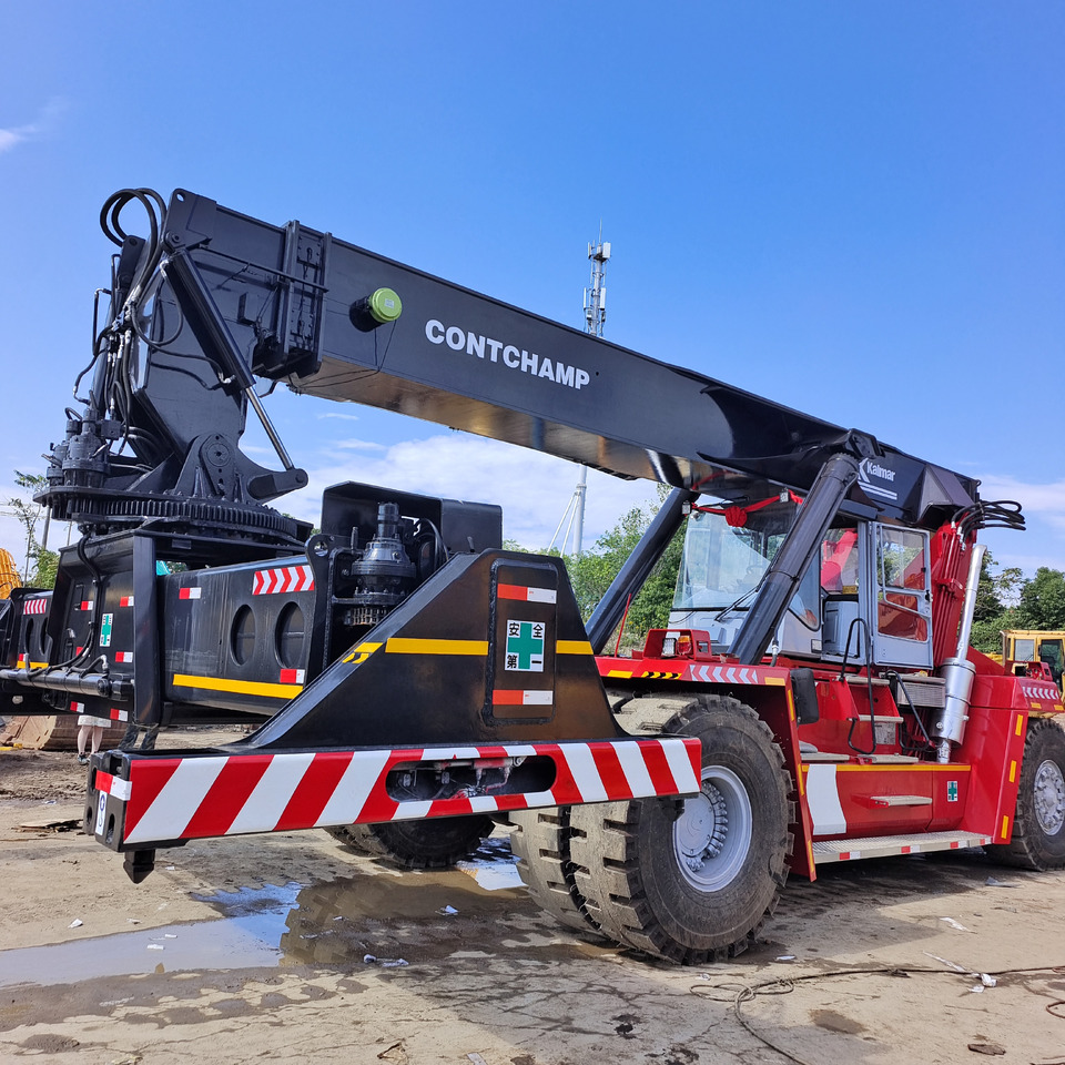 KALMAR DRF450 DRT DRU 45 TON - Xe tiếp cận xếp chồng: hình 1 KALMAR DRF450 DRT DRU 45 TON - Xe tiếp cận xếp chồng: hình 1
