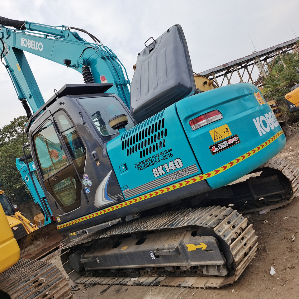 KOBELCO SK 140 - Máy xúc bánh xích: hình 1 KOBELCO SK 140 - Máy xúc bánh xích: hình 1