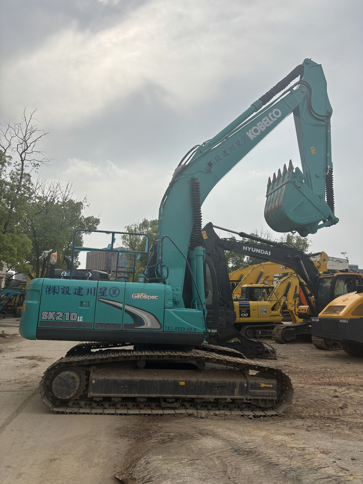 KOBELCO SK 210 LC - Máy xúc bánh xích: hình 3 KOBELCO SK 210 LC - Máy xúc bánh xích: hình 3