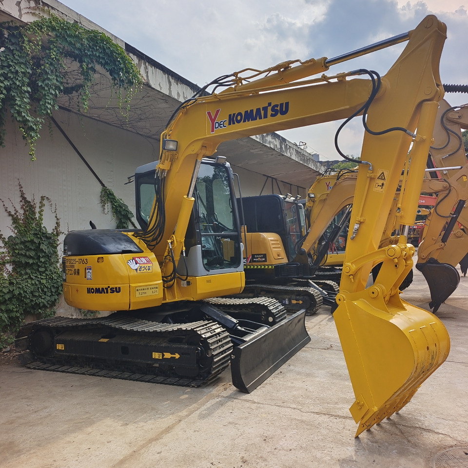 KOMATSU PC 78 US - Máy xúc mini: hình 2 KOMATSU PC 78 US - Máy xúc mini: hình 2