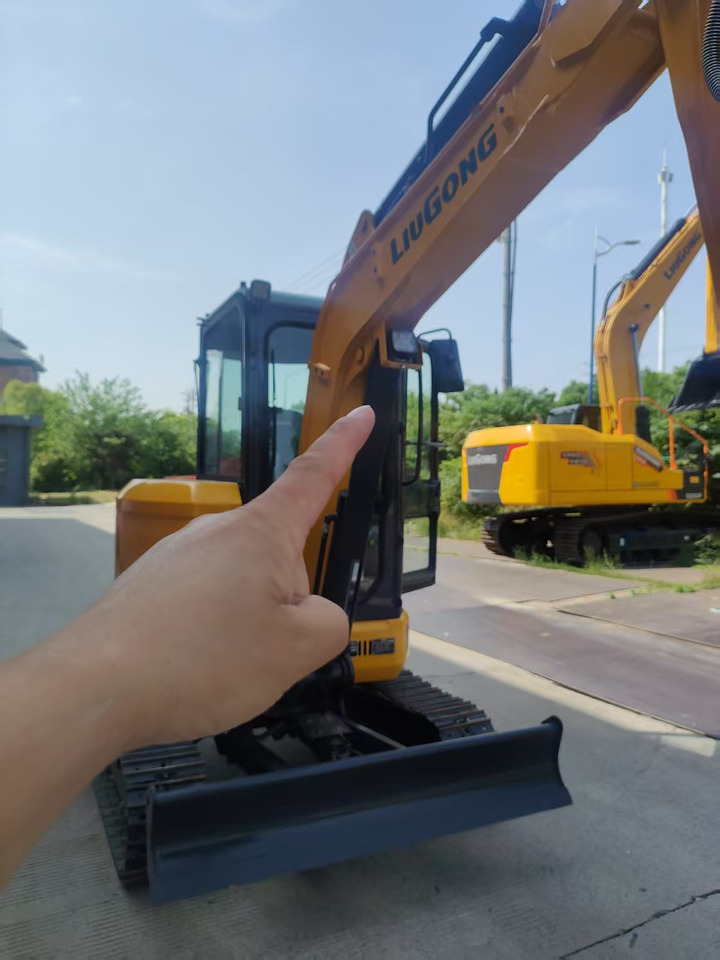 LIUGONG 9035F ZTSG4 BRAND NEW 3.8 TON 3 TON 4 TON MINI DIGGER - Máy xúc mini: hình 5 LIUGONG 9035F ZTSG4 BRAND NEW 3.8 TON 3 TON 4 TON MINI DIGGER - Máy xúc mini: hình 5