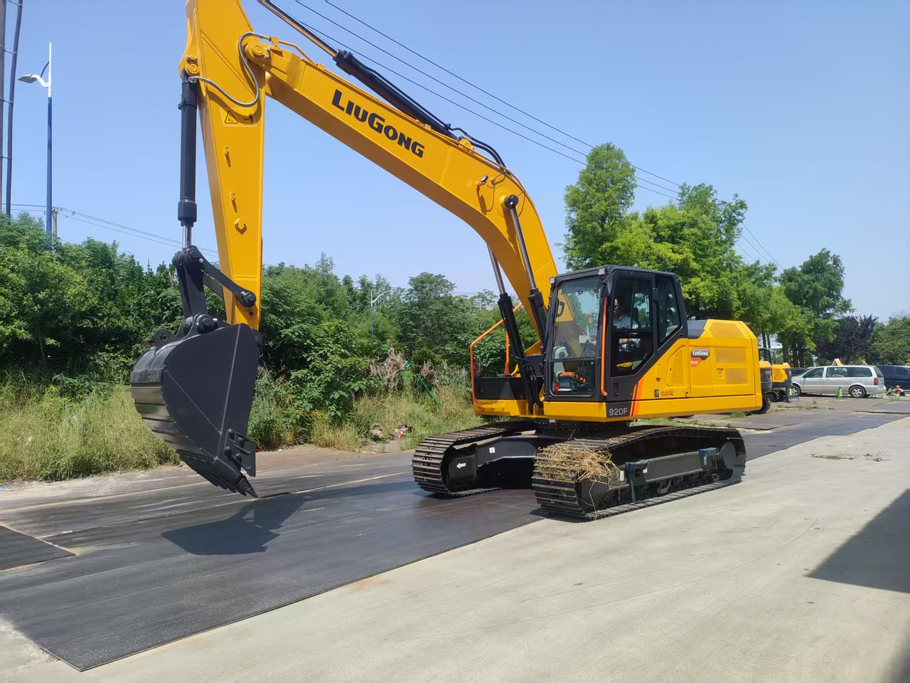 LIUGONG 920FG4 100% Brand New 21.5 TON 20 TON - Máy xúc bánh xích: hình 5 LIUGONG 920FG4 100% Brand New 21.5 TON 20 TON - Máy xúc bánh xích: hình 5