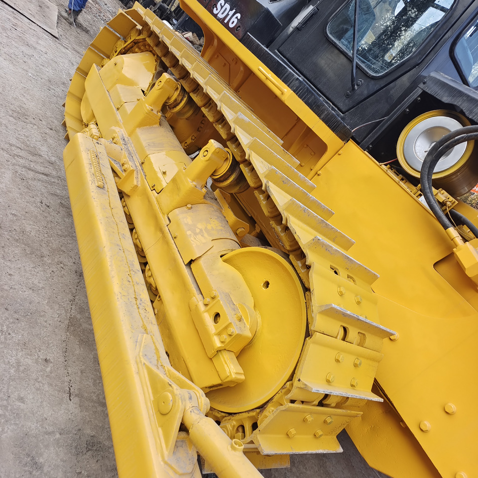 SHANTUI SD 16 SD16 SD22 SD32 - Máy ủi: hình 2 SHANTUI SD 16 SD16 SD22 SD32 - Máy ủi: hình 2