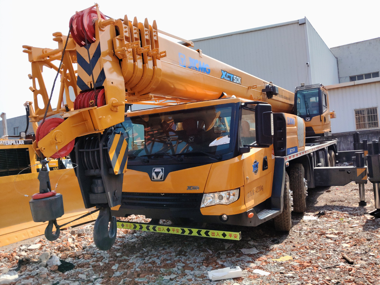 XCMG XCT50K - Cẩu bánh lốp: hình 1 XCMG XCT50K - Cẩu bánh lốp: hình 1