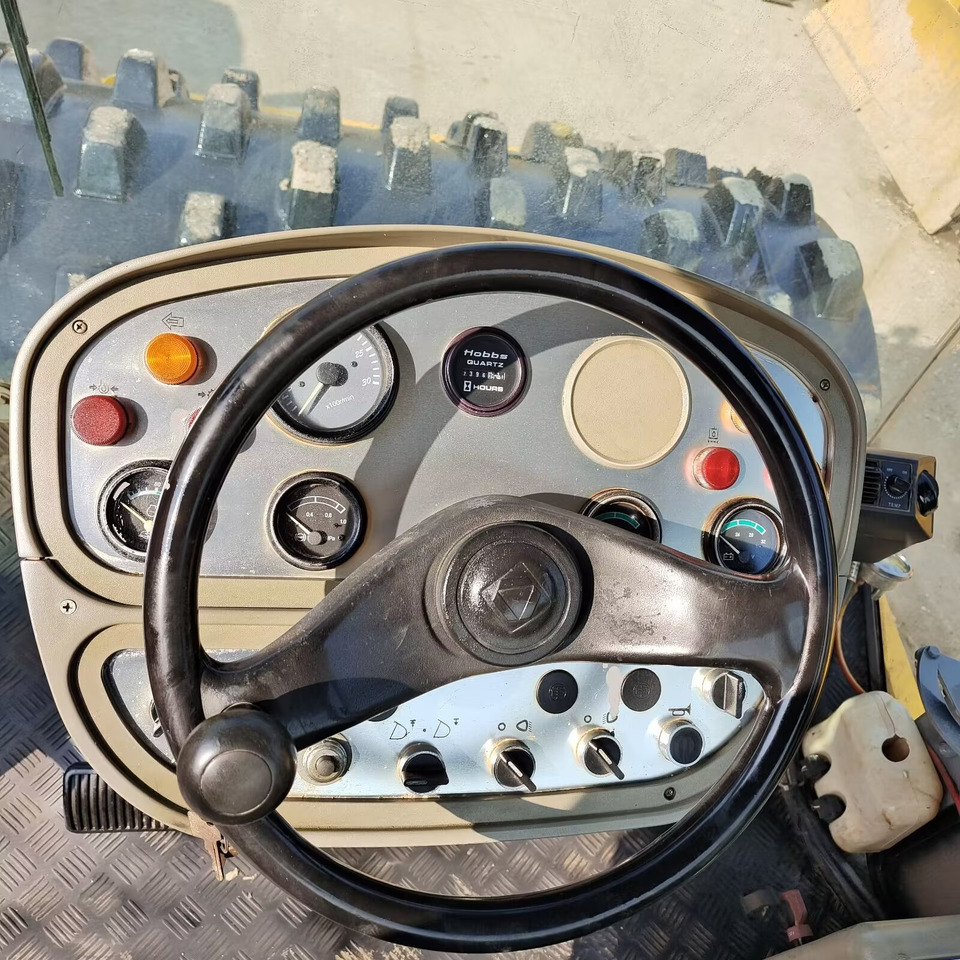 XCMG XS223J Tamping foot roller - Máy lăn đường: hình 3 XCMG XS223J Tamping foot roller - Máy lăn đường: hình 3