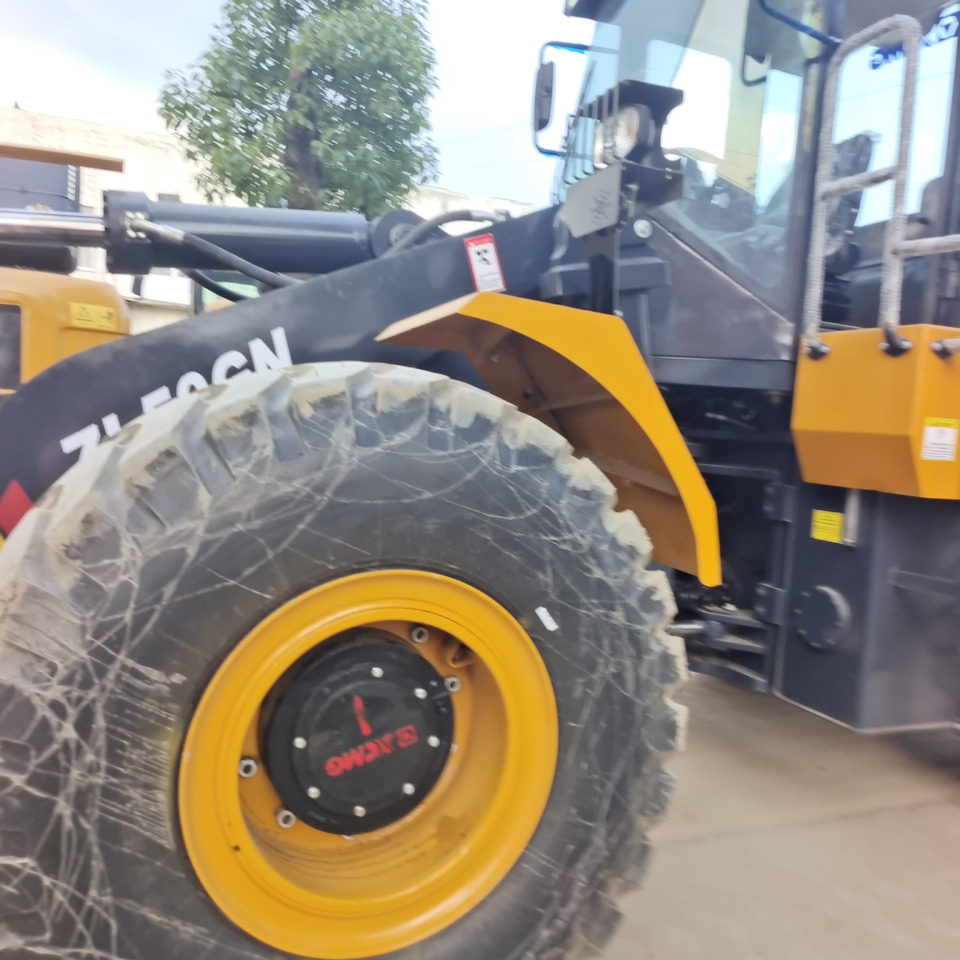 XCMG ZL50GN - Máy xúc lật bánh lốp: hình 5 XCMG ZL50GN - Máy xúc lật bánh lốp: hình 5