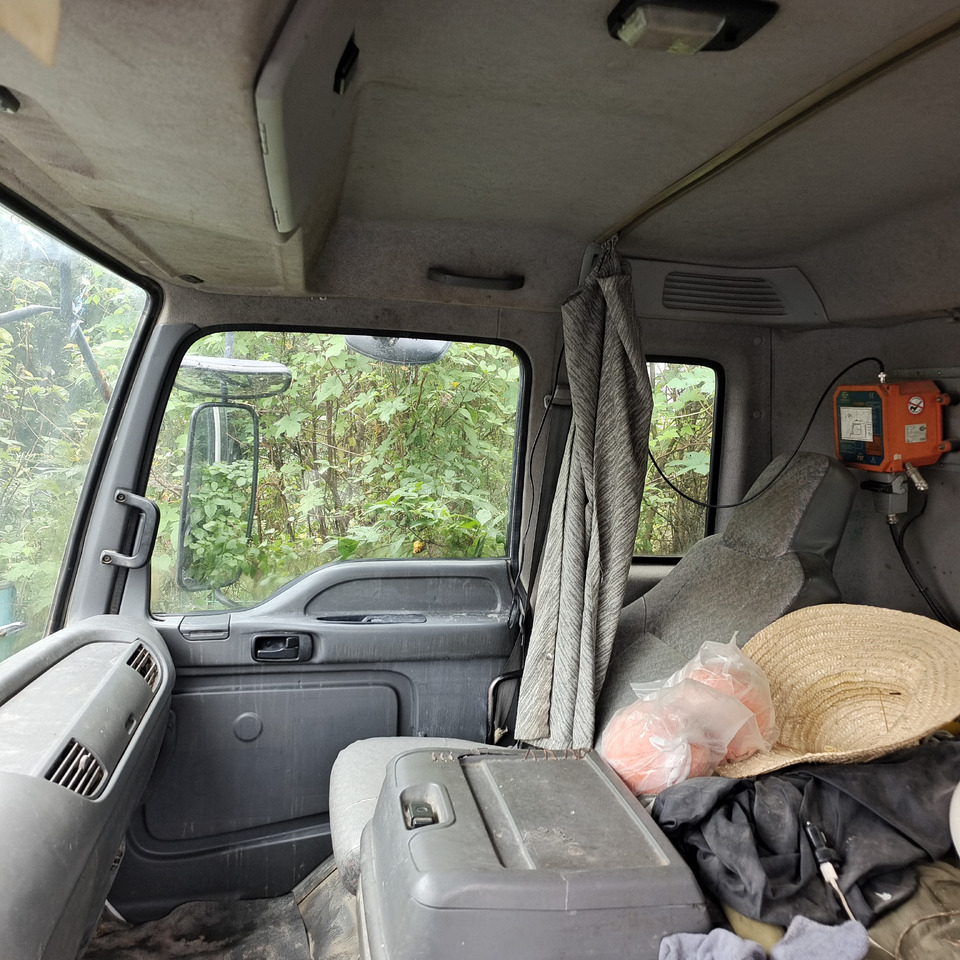 ZOOMLION ZLJ5336THBSE 47 METER PUMP TRUCK - Xe bơm bê tông: hình 4 ZOOMLION ZLJ5336THBSE 47 METER PUMP TRUCK - Xe bơm bê tông: hình 4