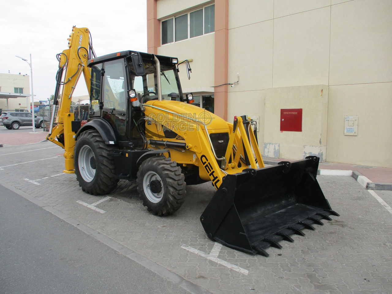 GEHL GBL-X-920 4x4 Backhoe Loader - Máy xúc trước múc sau: hình 1 GEHL GBL-X-920 4x4 Backhoe Loader - Máy xúc trước múc sau: hình 1