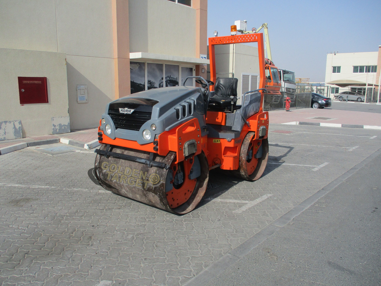 HAMM HD14VV - Máy lăn đường: hình 2 HAMM HD14VV - Máy lăn đường: hình 2