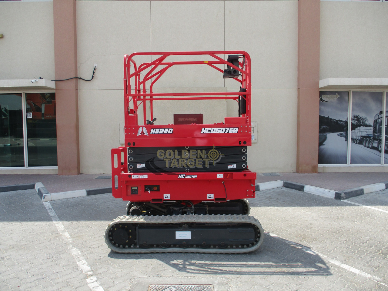 Hered HC0607EA Auto Level Crawler Scissor Lift - Máy nâng người hình kéo: hình 5 Hered HC0607EA Auto Level Crawler Scissor Lift - Máy nâng người hình kéo: hình 5