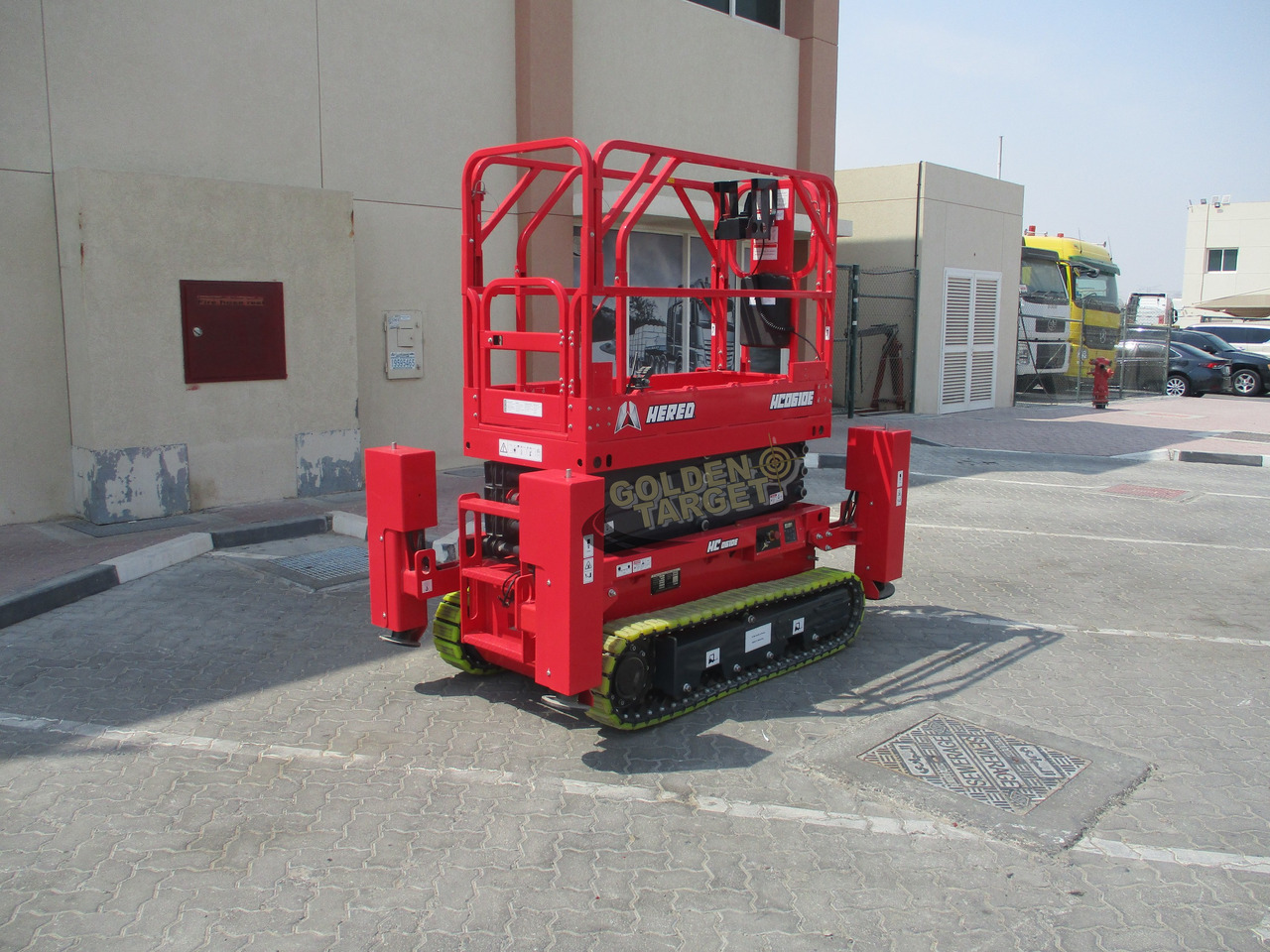 Hered HC0610E Electric Crawler Scissor Lift - Máy nâng người hình kéo: hình 3 Hered HC0610E Electric Crawler Scissor Lift - Máy nâng người hình kéo: hình 3