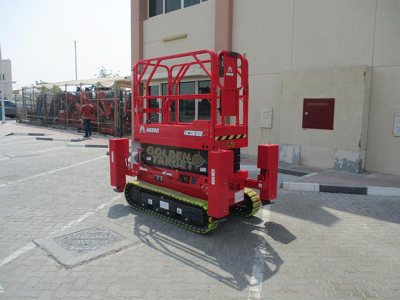 Hered HC0610E Electric Crawler Scissor Lift - Nền bục trên không: hình 1 Hered HC0610E Electric Crawler Scissor Lift - Nền bục trên không: hình 1