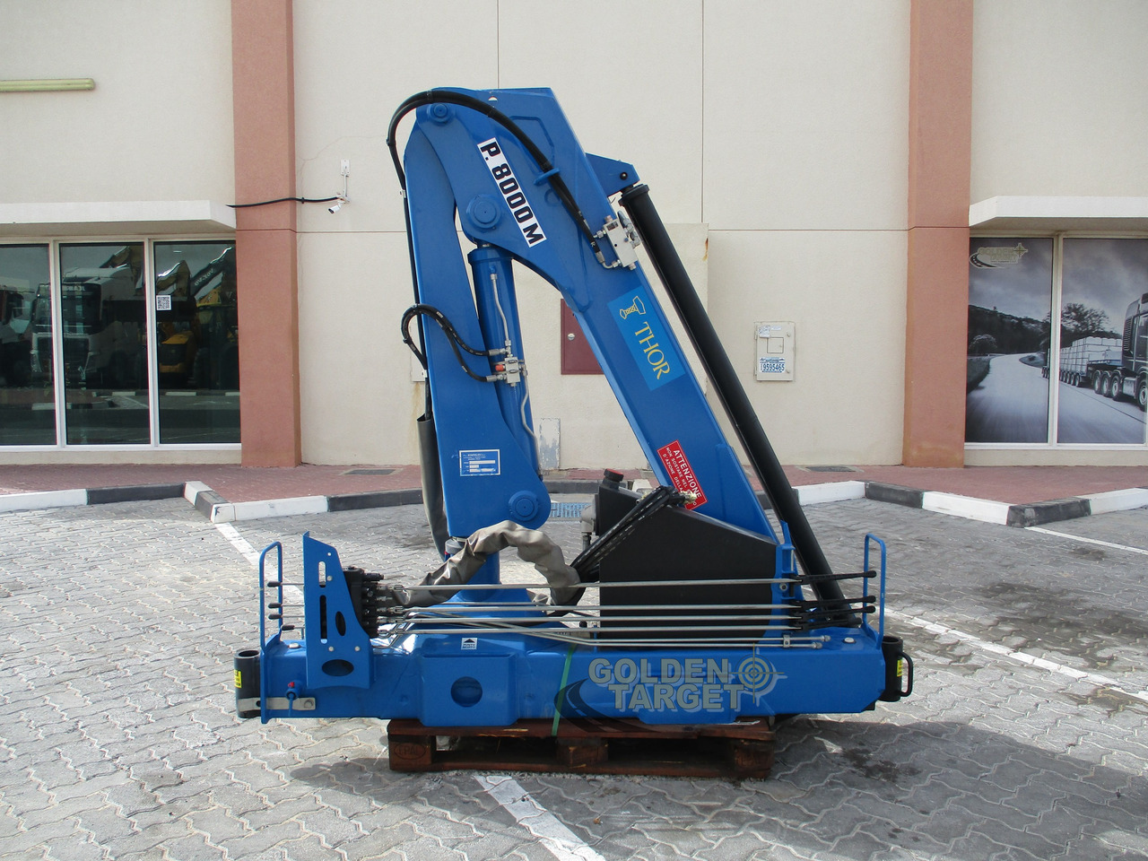 ING BONFIGLIOLI IBP 8000 M / 2SI CRANE - Cẩu gấp cho Xe tải: hình 1 ING BONFIGLIOLI IBP 8000 M / 2SI CRANE - Cẩu gấp cho Xe tải: hình 1