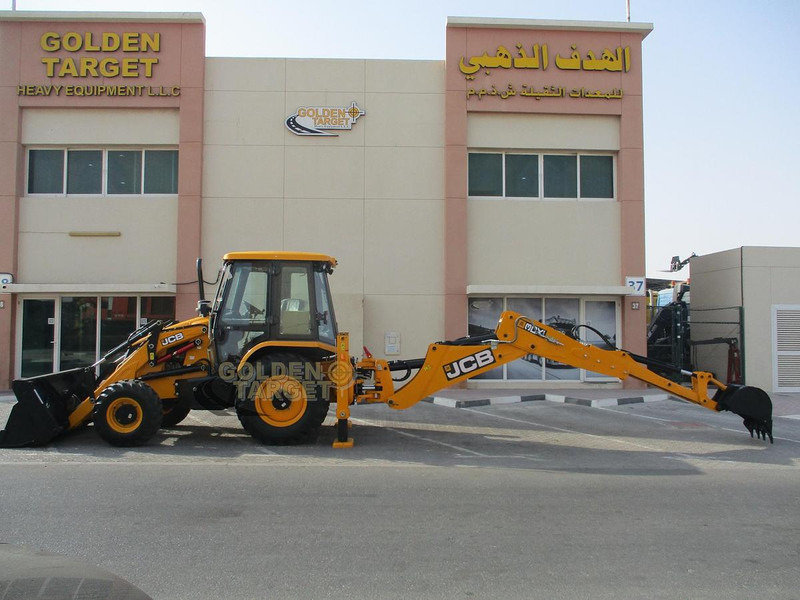 Máy xúc lật mới JCB 3DX Plus 4x4 Backhoe Loader: hình 11 Máy xúc lật mới JCB 3DX Plus 4x4 Backhoe Loader: hình 11