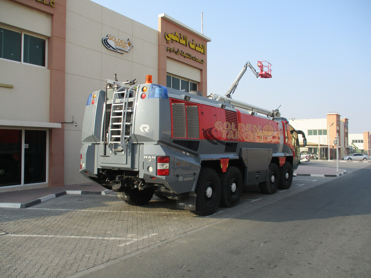MAN FLF PANTHER 8x8 Airport Fire Truck - Xe tải cứu hỏa: hình 3 MAN FLF PANTHER 8x8 Airport Fire Truck - Xe tải cứu hỏa: hình 3