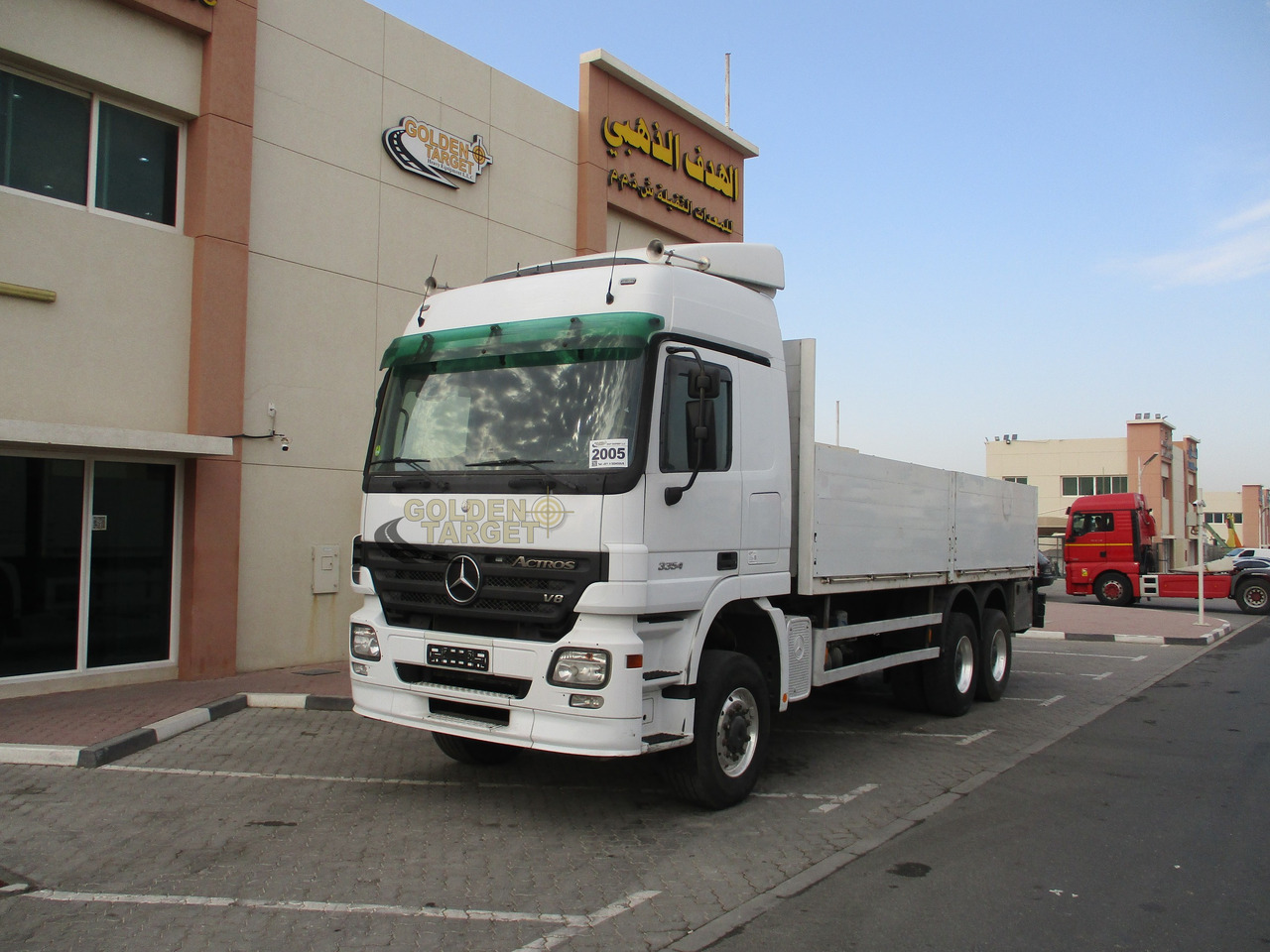 MERCEDES-BENZ ACTROS 3354 6x6 Chassis Truck - Xe tải khung gầm: hình 2 MERCEDES-BENZ ACTROS 3354 6x6 Chassis Truck - Xe tải khung gầm: hình 2