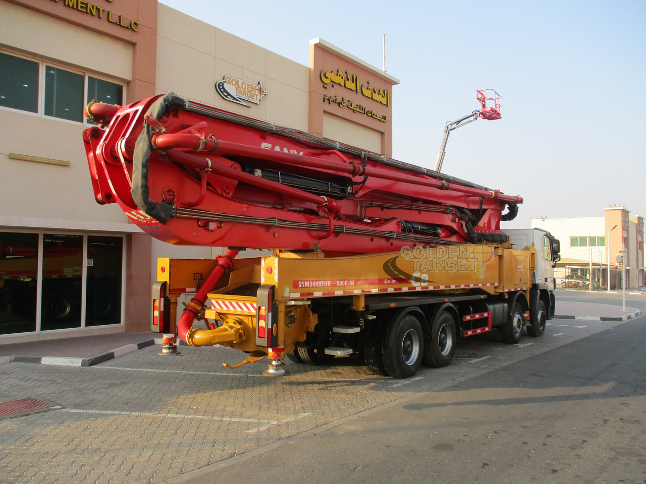 Mercedes ACTROS 4144 8x4 SANY 56m Concrete Pump - Xe bơm bê tông: hình 3 Mercedes ACTROS 4144 8x4 SANY 56m Concrete Pump - Xe bơm bê tông: hình 3