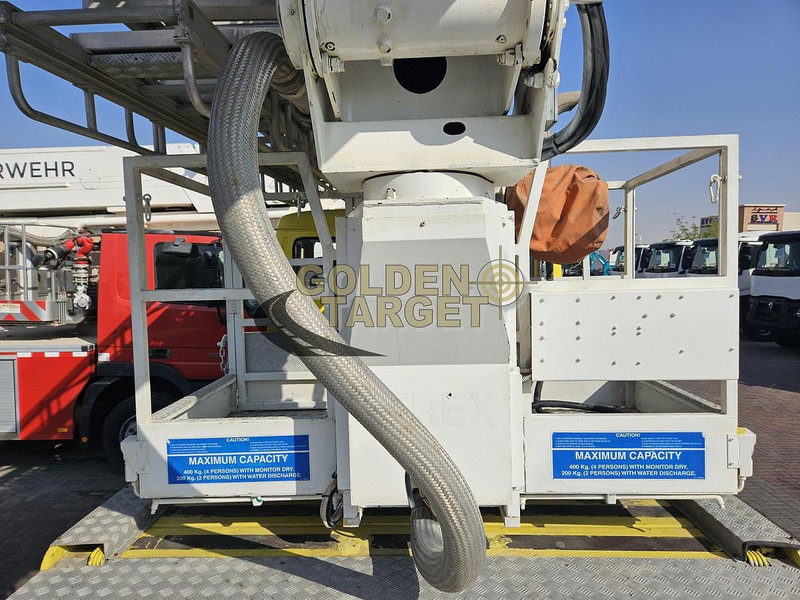 Nền bục trên không Mercedes-Benz 2638: hình 11 Nền bục trên không Mercedes-Benz 2638: hình 11