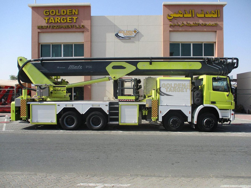 Mercedes-Benz Actros 4140 - Nền bục trên không: hình 5 Mercedes-Benz Actros 4140 - Nền bục trên không: hình 5