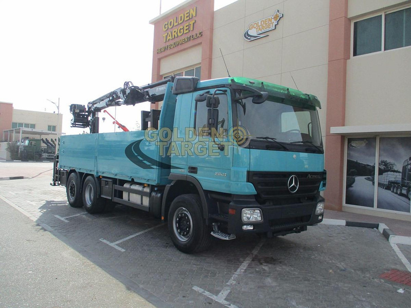 Mercedes-Benz  - Cẩu bánh lốp: hình 1 Mercedes-Benz  - Cẩu bánh lốp: hình 1
