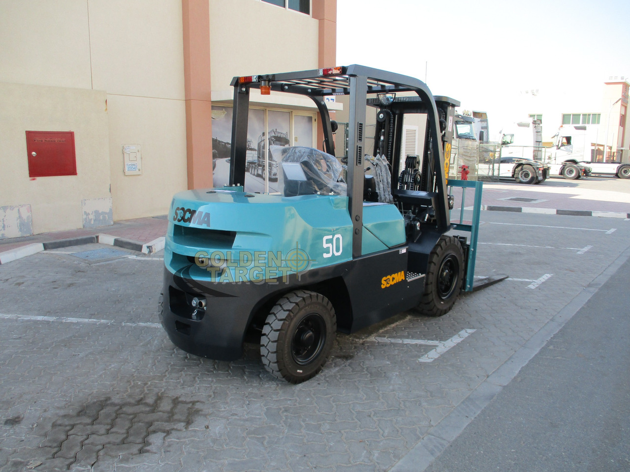 SOCMA HNF-50TC Forklift - Xe nâng diesel: hình 3 SOCMA HNF-50TC Forklift - Xe nâng diesel: hình 3