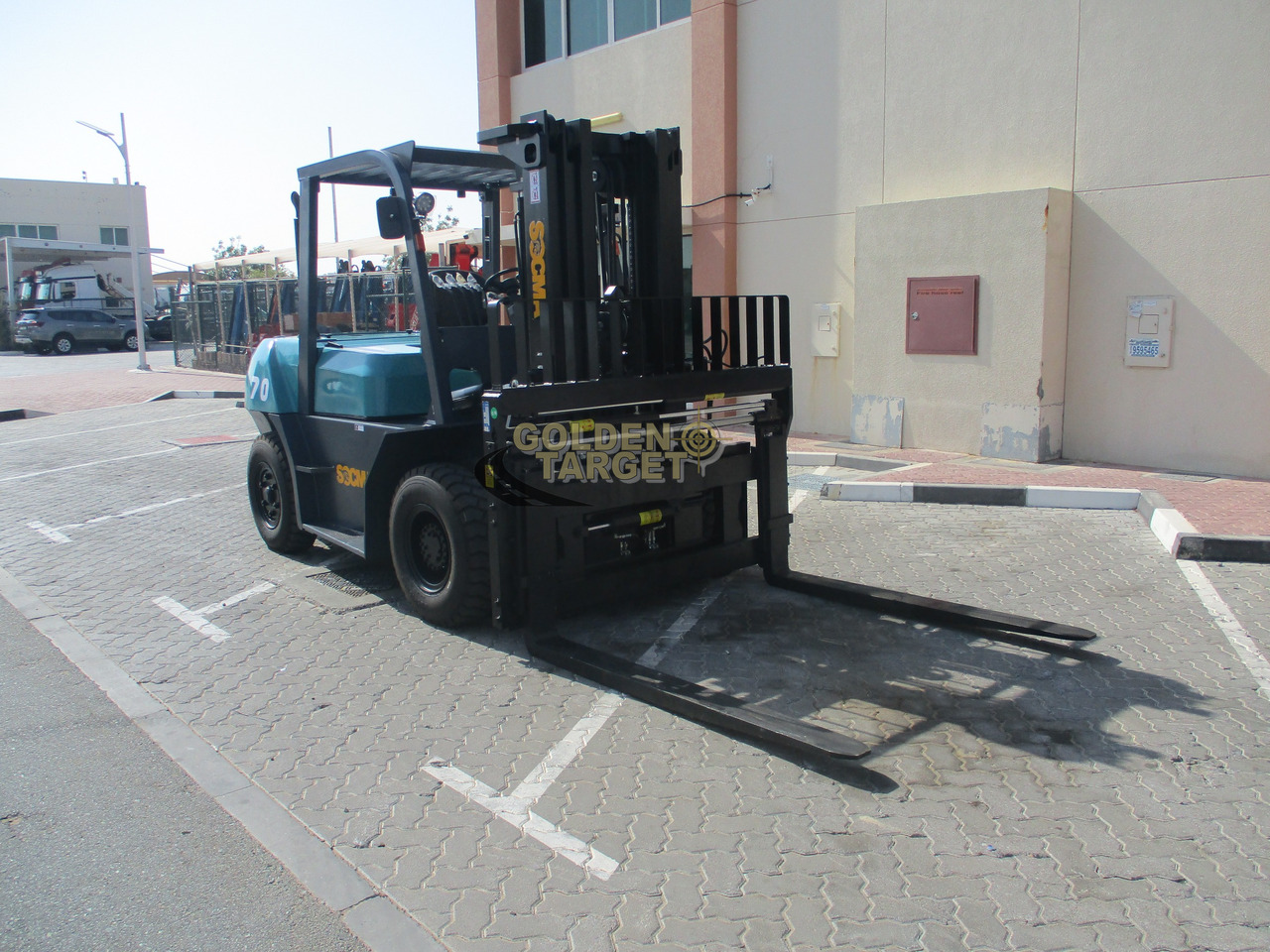 SOCMA HNF-70 Forklift - Xe nâng diesel: hình 1 SOCMA HNF-70 Forklift - Xe nâng diesel: hình 1