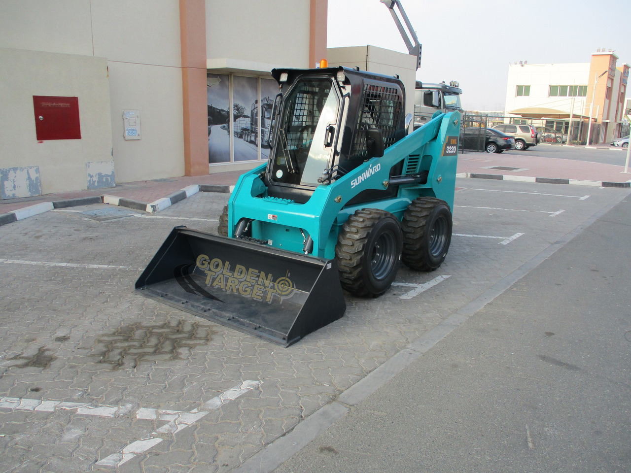 SUNWARD SWL3220 Skid Steer - Máy xúc lật đa năng: hình 2 SUNWARD SWL3220 Skid Steer - Máy xúc lật đa năng: hình 2