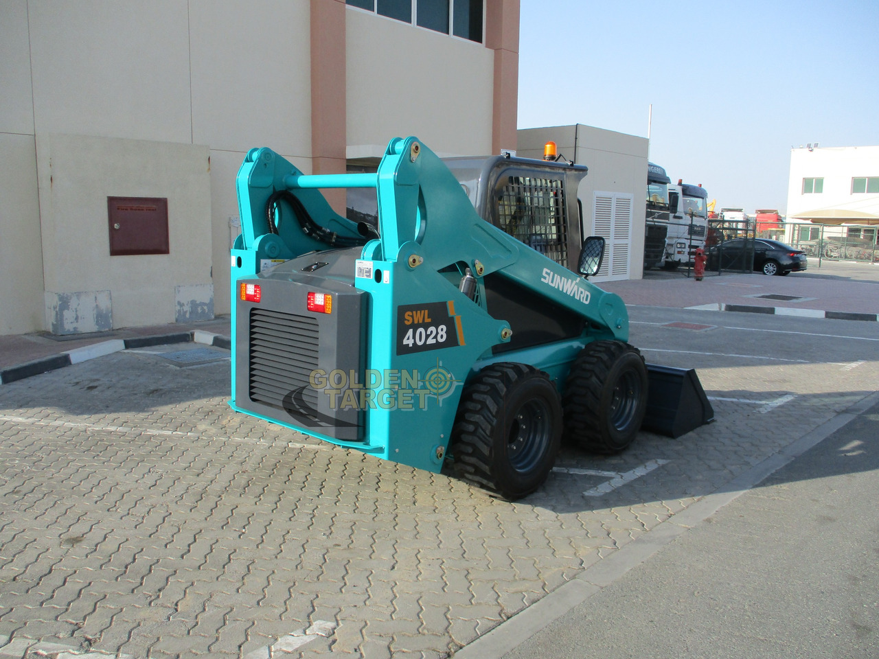 SUNWARD SWL4028 Skid Steer - Máy xúc lật đa năng: hình 3 SUNWARD SWL4028 Skid Steer - Máy xúc lật đa năng: hình 3