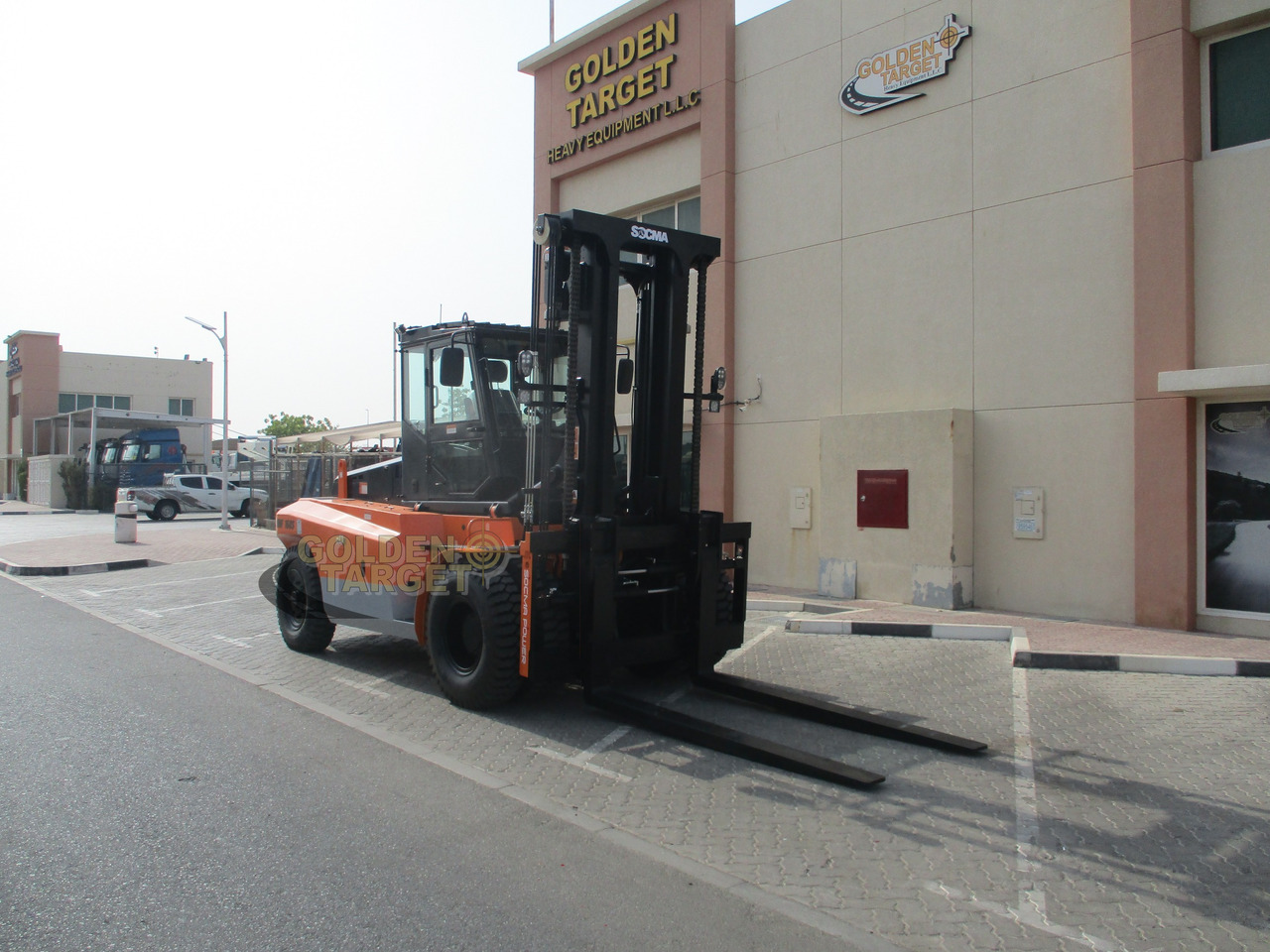 Socma HNF160S 16-ton Forklift - Xe nâng diesel: hình 1 Socma HNF160S 16-ton Forklift - Xe nâng diesel: hình 1