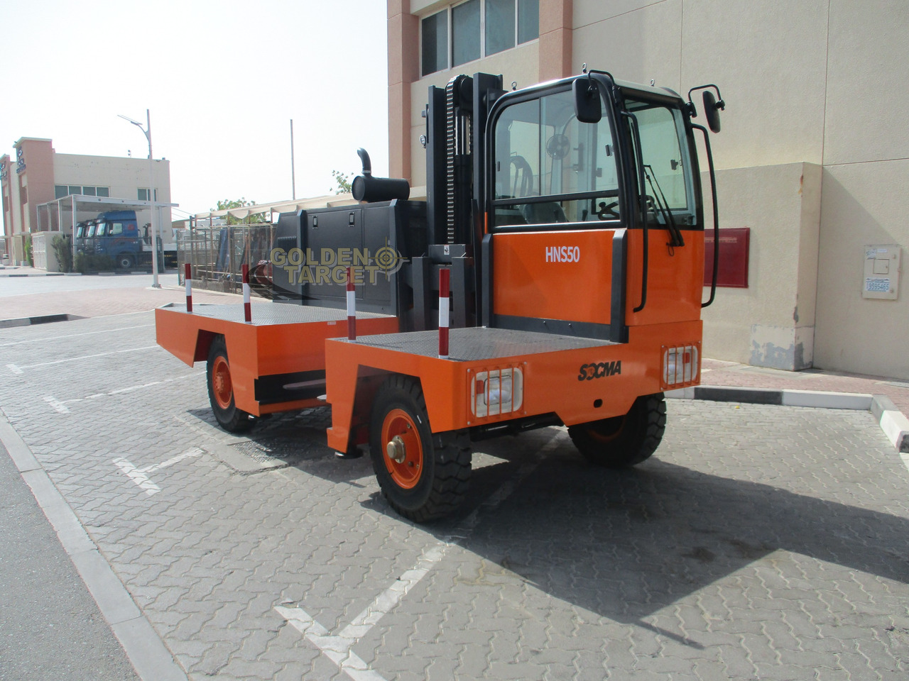 Socma HNS-50 Side Forklift - Máy chất hàng bên: hình 1 Socma HNS-50 Side Forklift - Máy chất hàng bên: hình 1