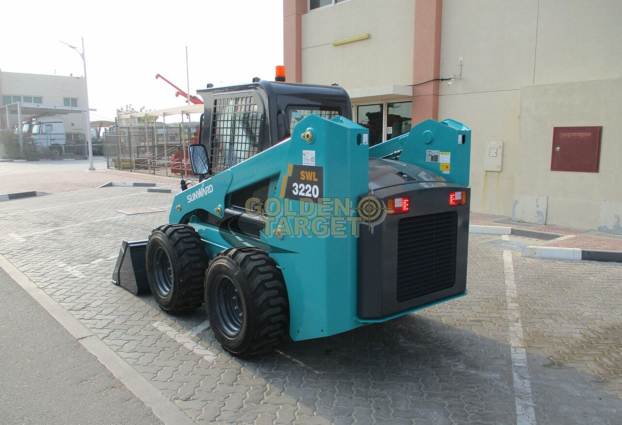 Sunward 3220 Skid Steer Loader - Máy xúc lật đa năng: hình 3 Sunward 3220 Skid Steer Loader - Máy xúc lật đa năng: hình 3