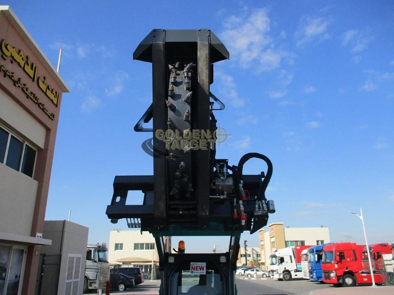 Sunward - Máy xúc lật: hình 5 Sunward - Máy xúc lật: hình 5