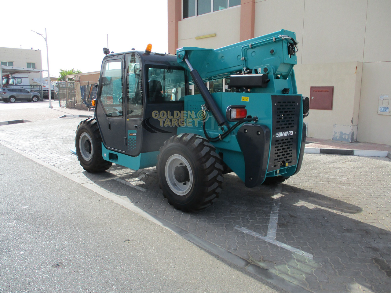 Sunward SWTH3007 4×4 Telehandler - Xe nhấc hình viễn vọng kính: hình 4 Sunward SWTH3007 4×4 Telehandler - Xe nhấc hình viễn vọng kính: hình 4