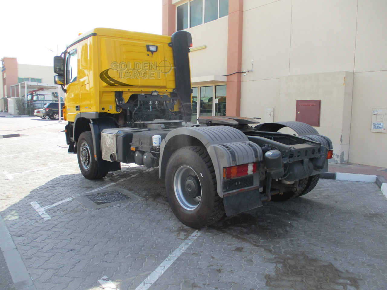 MERCEDES-BENZ Actros 2048 4x4 Head Truck - Xe đầu kéo: hình 4 MERCEDES-BENZ Actros 2048 4x4 Head Truck - Xe đầu kéo: hình 4