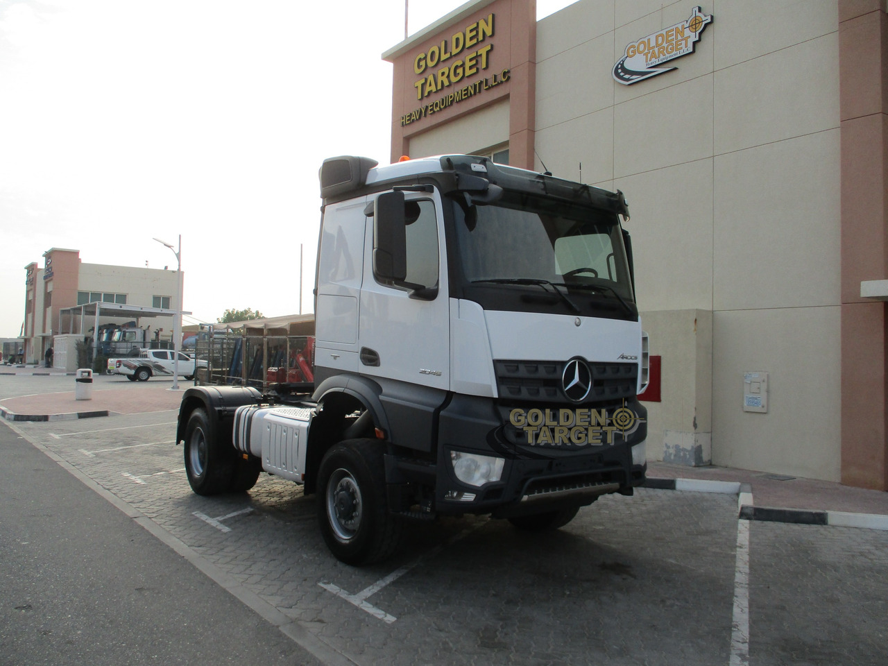 Mercedes-Benz Actros 2045 4x4 Head Truck - Xe đầu kéo: hình 1 Mercedes-Benz Actros 2045 4x4 Head Truck - Xe đầu kéo: hình 1