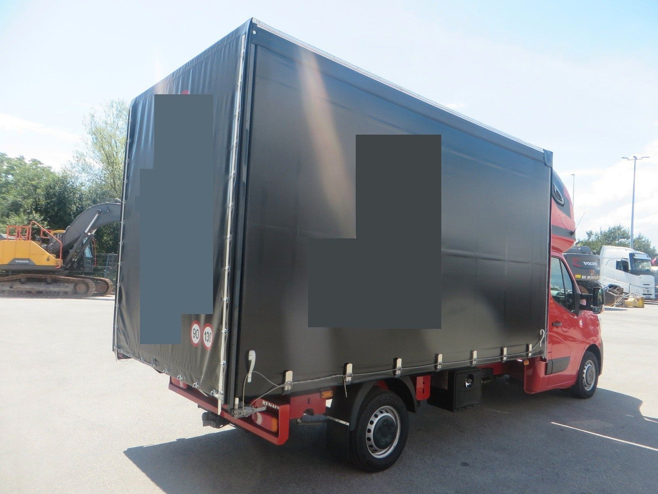 Renault MASTER3 tilt body - Xe van thùng mui bạt: hình 3 Renault MASTER3 tilt body - Xe van thùng mui bạt: hình 3