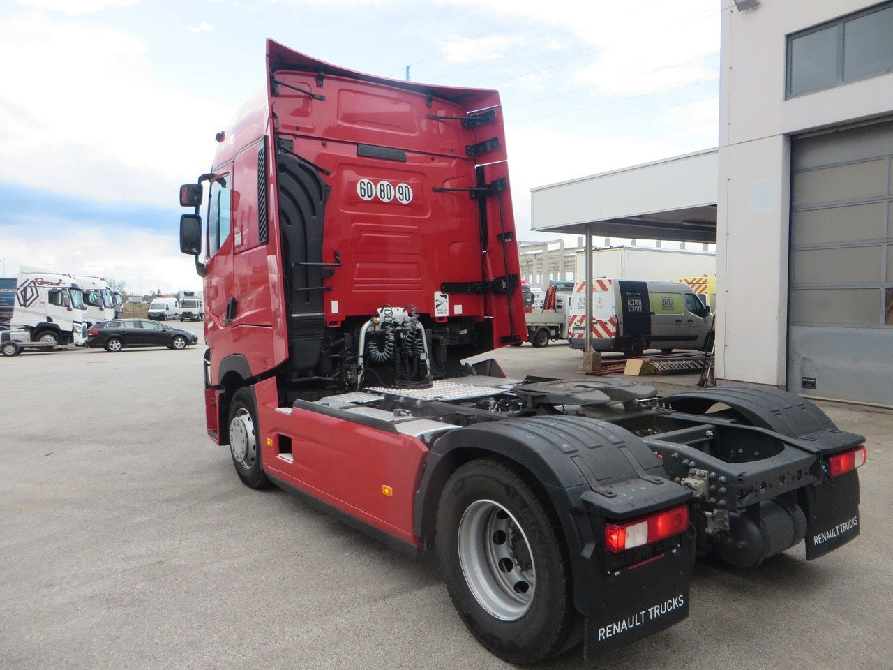 Renault T520 HSC 4x2Tractor SELECTION - Xe đầu kéo: hình 4 Renault T520 HSC 4x2Tractor SELECTION - Xe đầu kéo: hình 4