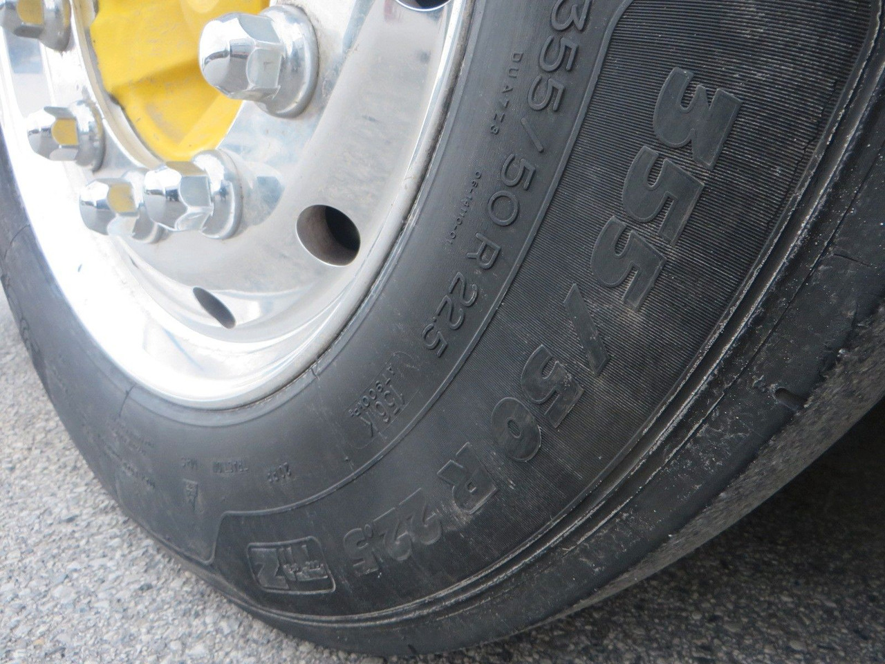 Xe đầu kéo Renault T520 HSC 4x2Tractor mega Retarder: hình 7 Xe đầu kéo Renault T520 HSC 4x2Tractor mega Retarder: hình 7