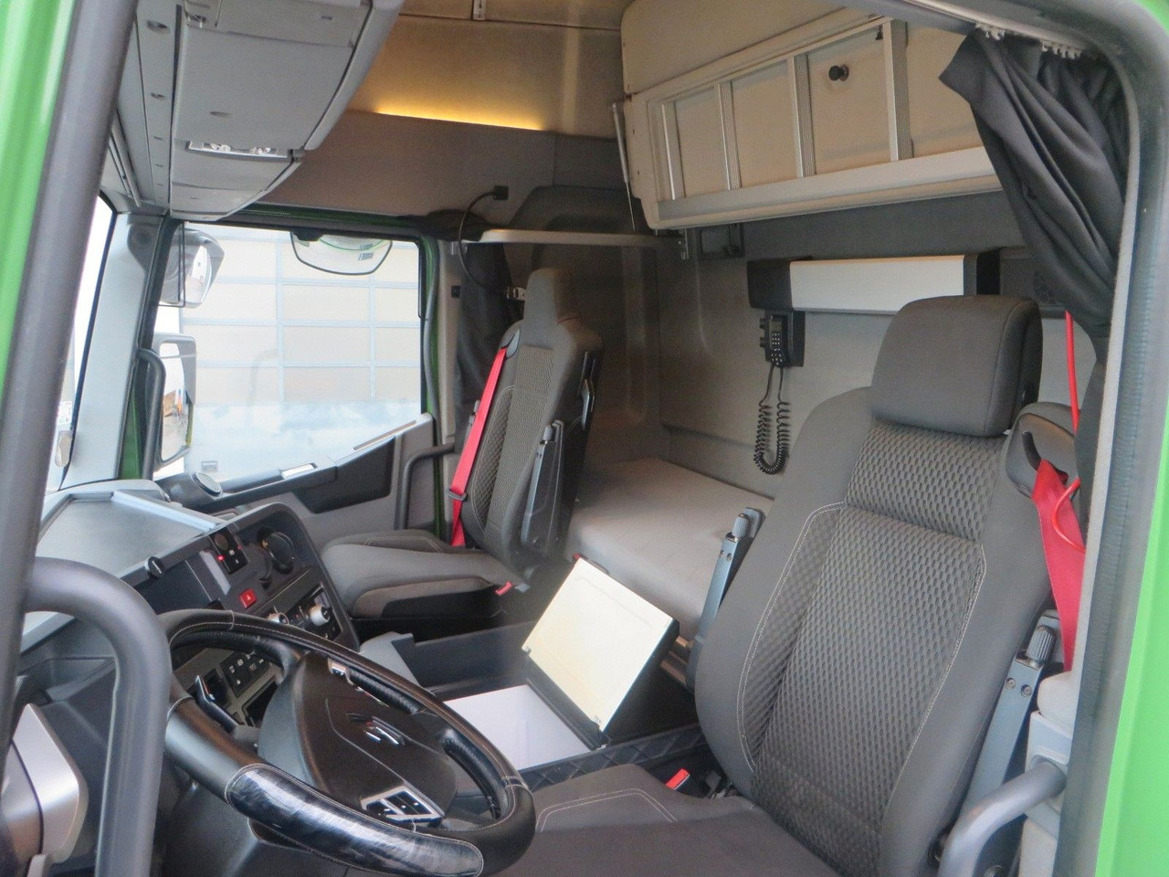 Xe đầu kéo Renault T520 HSC 4x2Tractor mega Retarder: hình 12 Xe đầu kéo Renault T520 HSC 4x2Tractor mega Retarder: hình 12