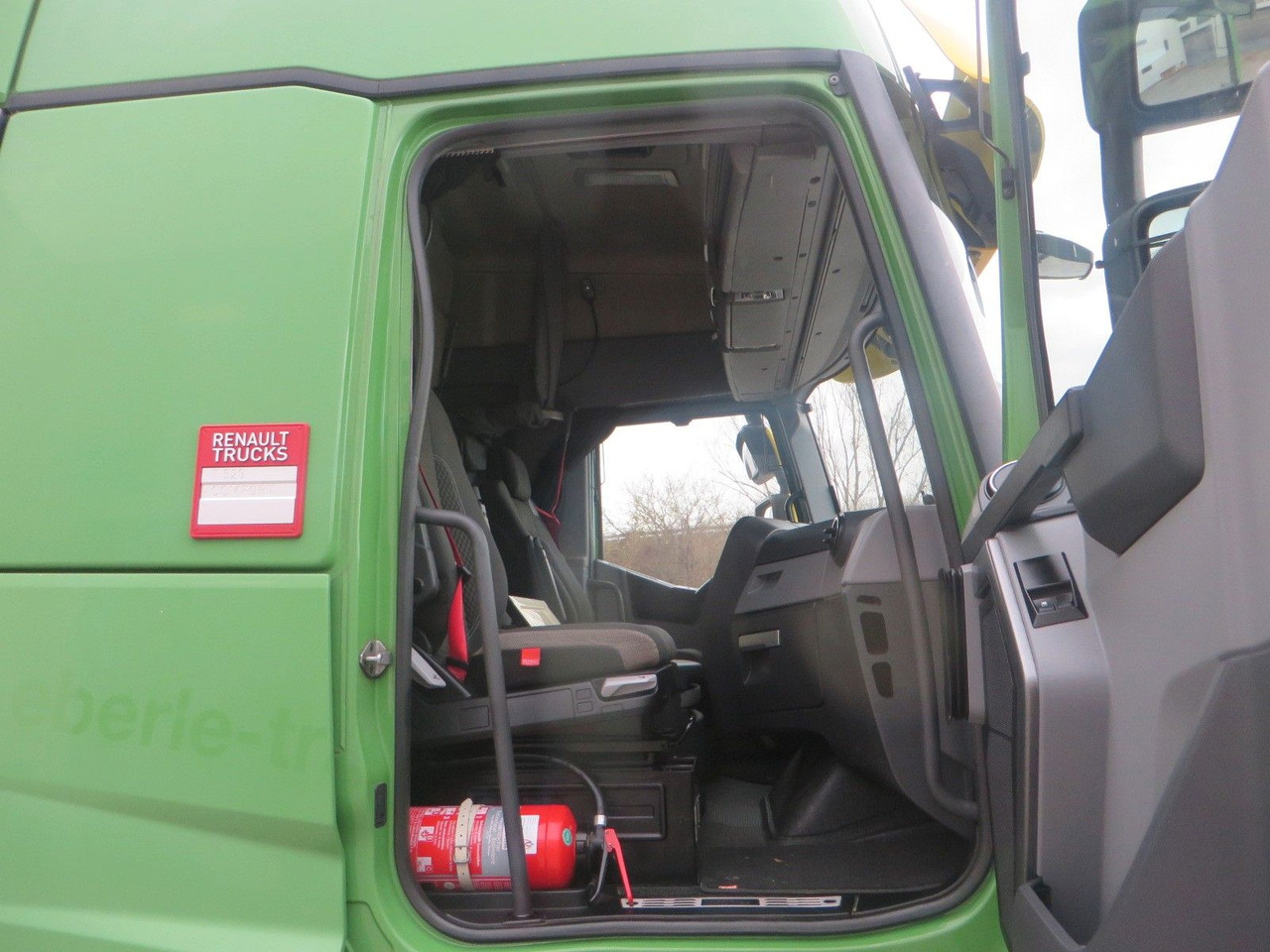 Xe đầu kéo Renault T520 HSC 4x2Tractor mega Retarder: hình 20 Xe đầu kéo Renault T520 HSC 4x2Tractor mega Retarder: hình 20